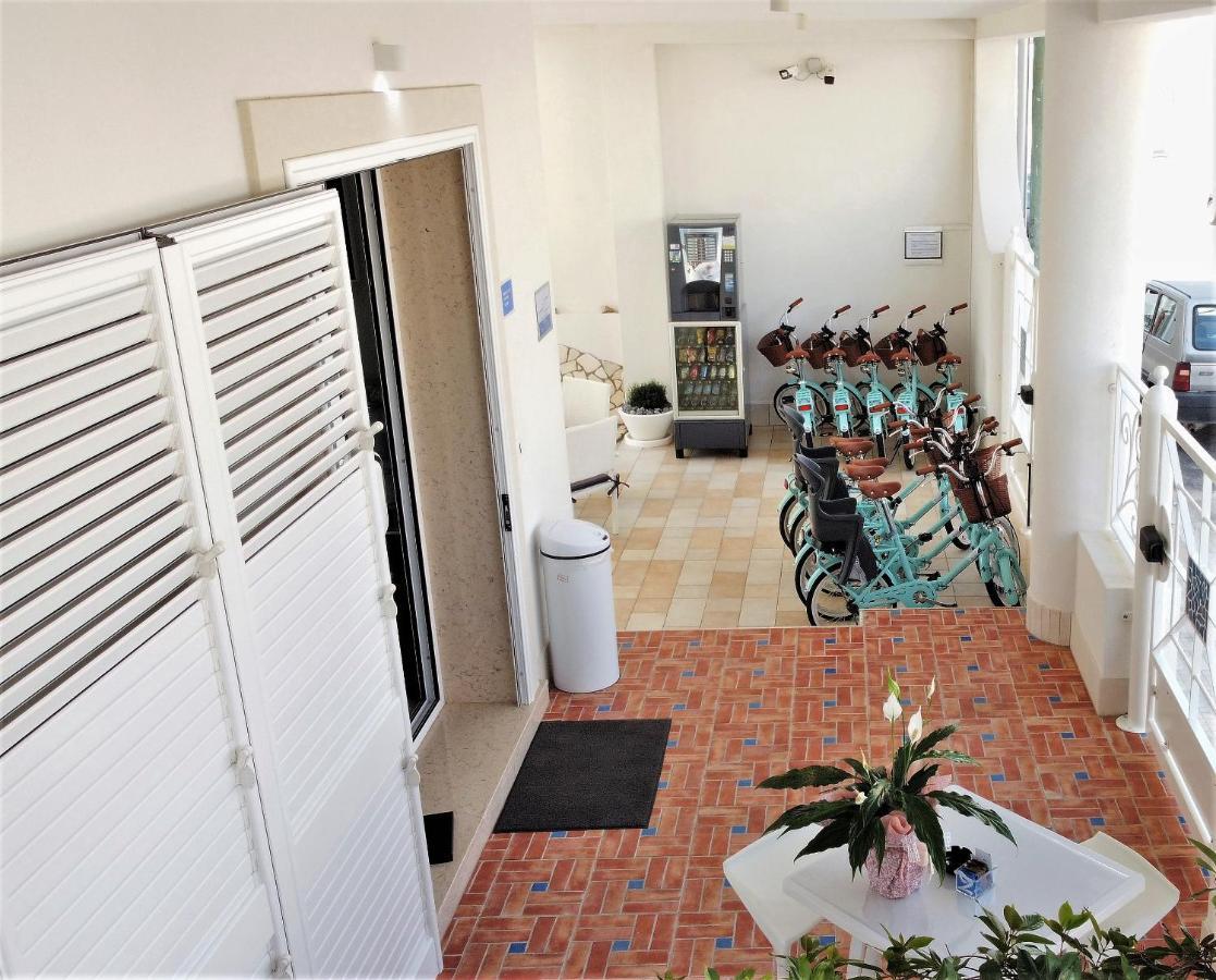 Kalinifta Rooms Apartment Torre Lapillo Eksteriør billede