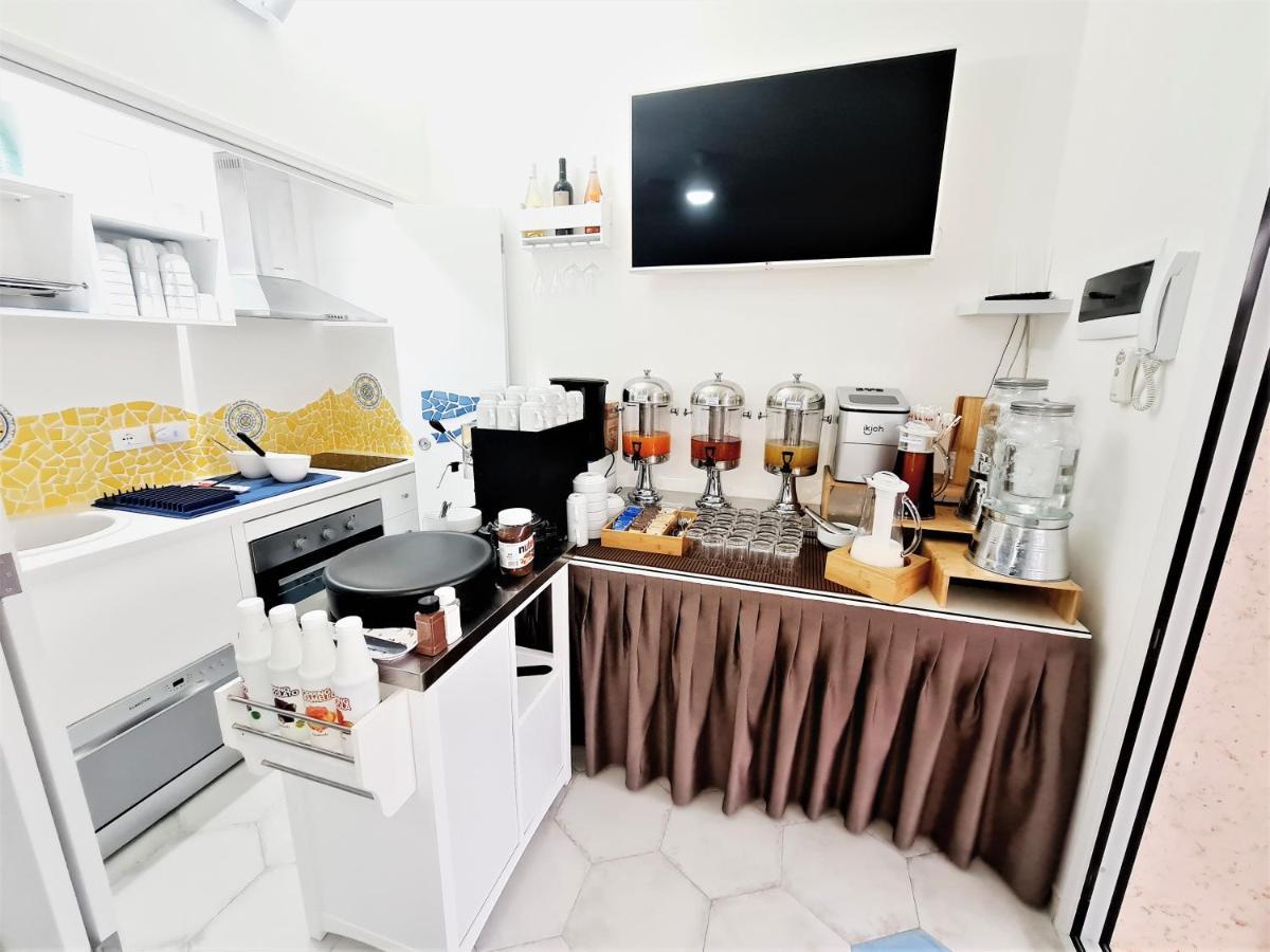 Kalinifta Rooms Apartment Torre Lapillo Eksteriør billede