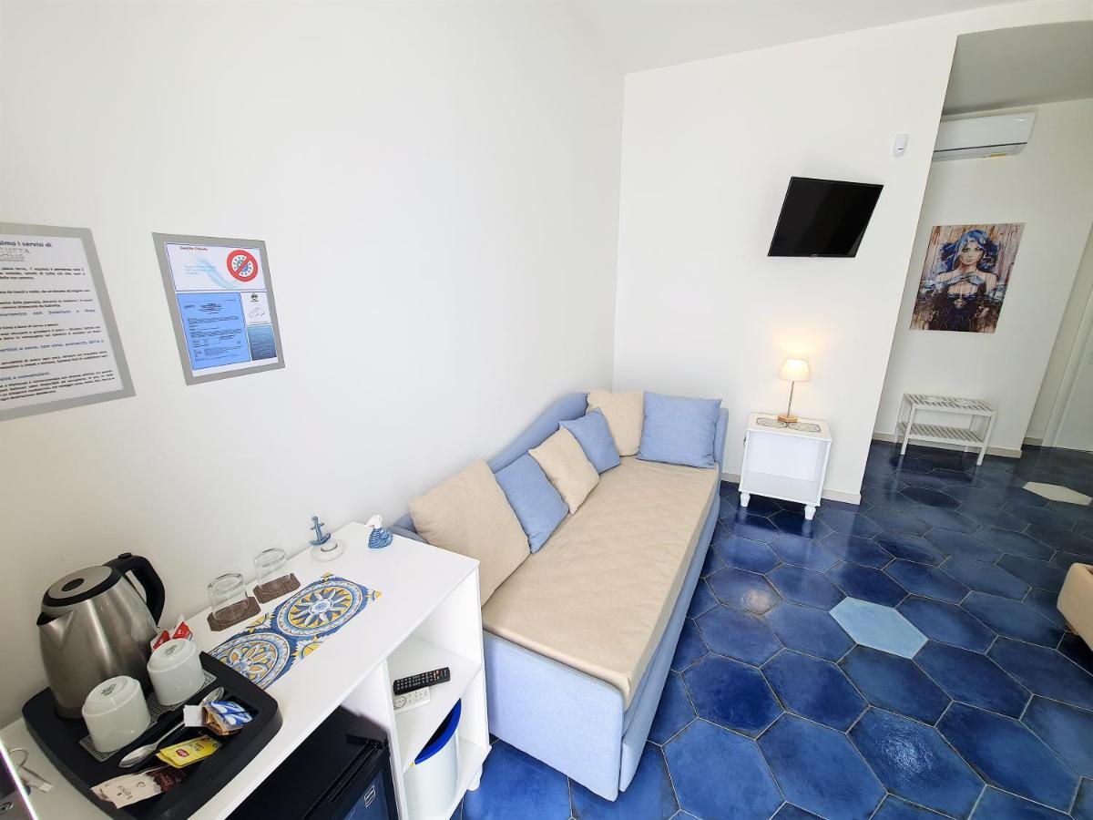 Kalinifta Rooms Apartment Torre Lapillo Eksteriør billede