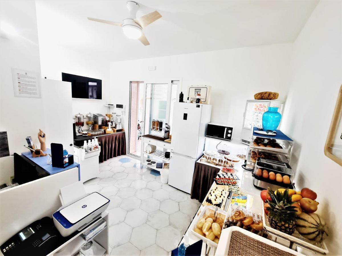 Kalinifta Rooms Apartment Torre Lapillo Eksteriør billede
