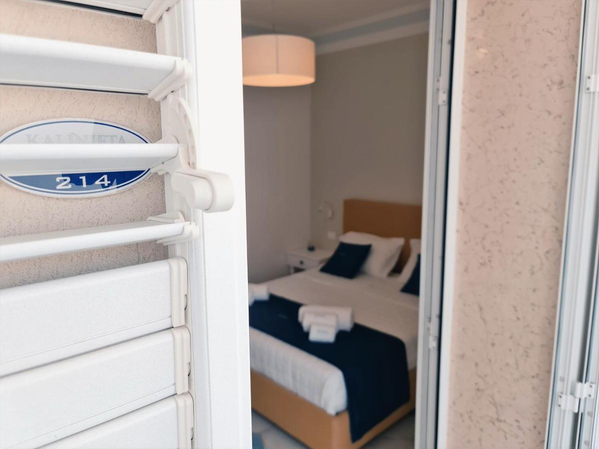 Kalinifta Rooms Apartment Torre Lapillo Eksteriør billede