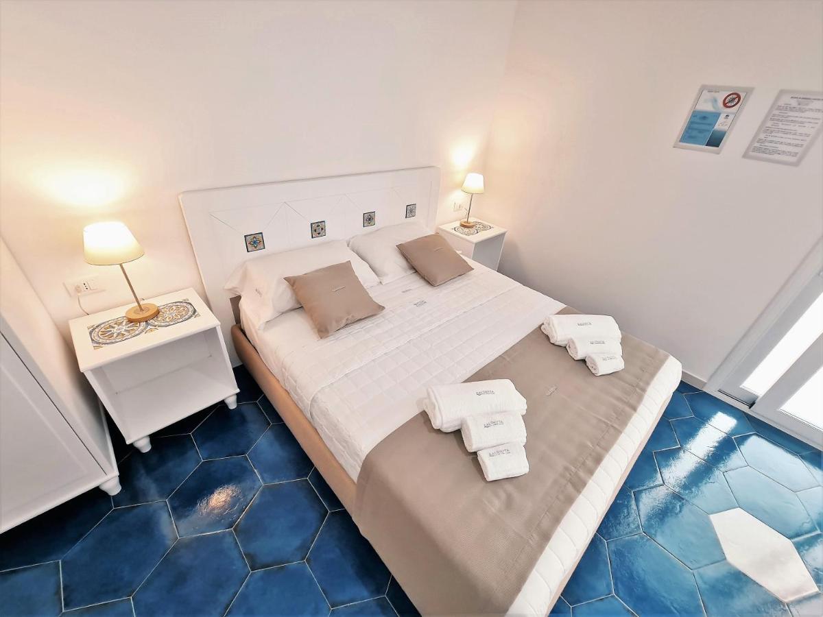 Kalinifta Rooms Apartment Torre Lapillo Eksteriør billede