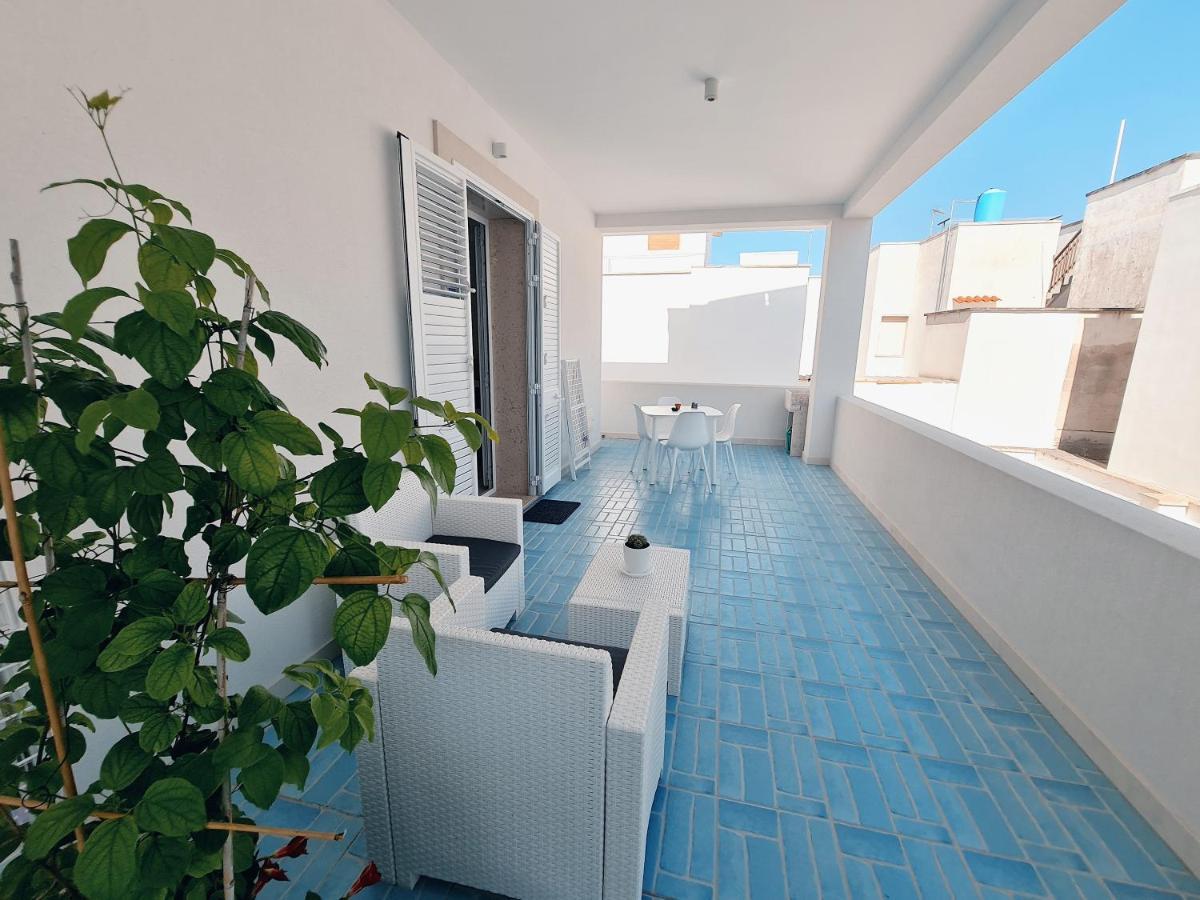 Kalinifta Rooms Apartment Torre Lapillo Eksteriør billede