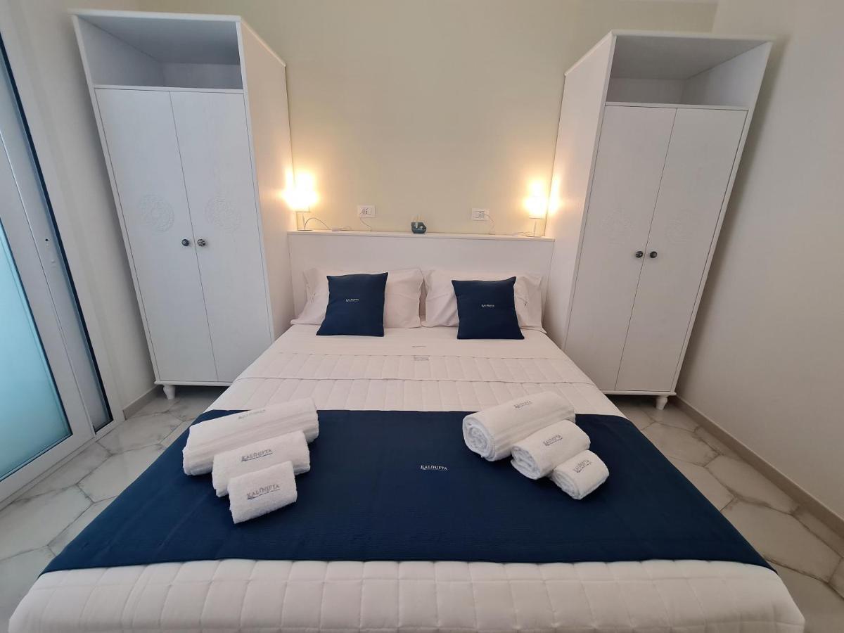 Kalinifta Rooms Apartment Torre Lapillo Eksteriør billede